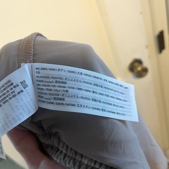 Abercrombie & Fitch women’s Velvet Crinkle Pull-On Pant NWT size large - Picture 7 of 7